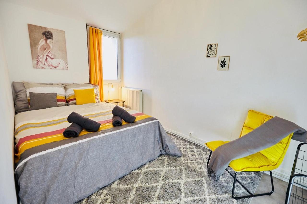 Mona Lisa : Superbe Loft Centre Ville - Parking Gratuit - Wifi Ultra Rapide-Appareil Massage-Netflix-Jeu Societe Τρουά Εξωτερικό φωτογραφία
